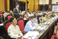 Quốc hội hối thúc đẩy nhanh tái cơ cấu nền kinh tế
